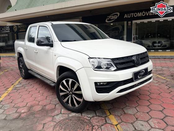 VOLKSWAGEN AMAROK 2.0 TRENDLINE 4X4 CD 16V TURBO INTERCOOLER DIESEL 4P AUTOMÁTICO VOLKSWAGEN AMAROK 2.0 TRENDLINE 4X4 CD 16V TURBO INTERCOOLER DIESEL 4P AUTOMÁTICO